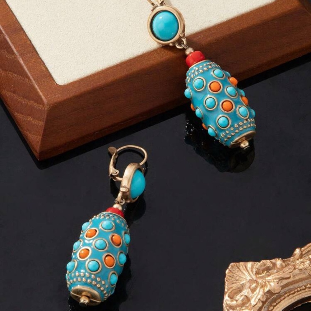 Vintage Turquoise and Red Dangle Earrings - Picture 4 of 5